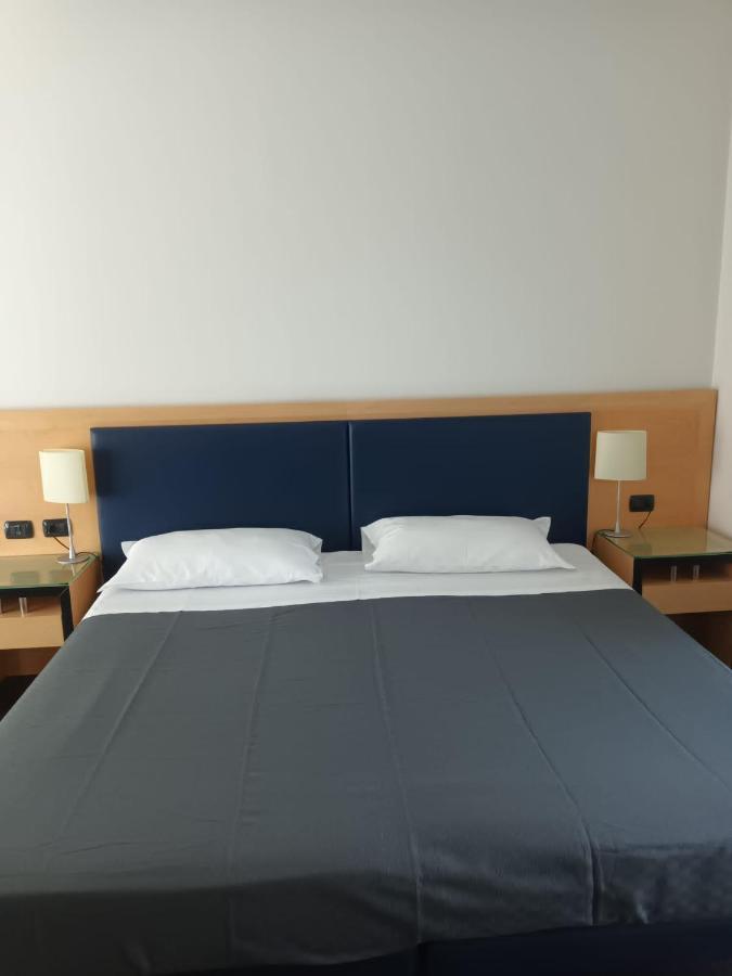 Luxury Rooms Padova Station 外观 照片